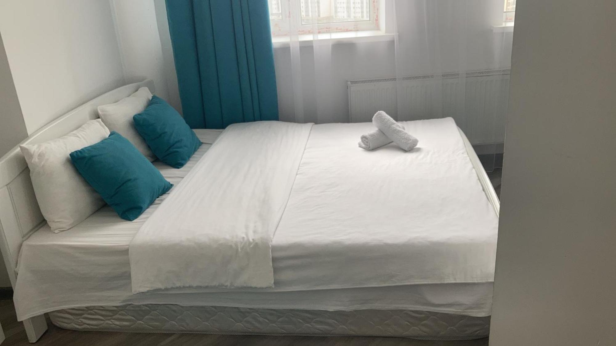 Уютная Квартира С Террасой В Сердце Столицы Appartement Taldykol Buitenkant foto