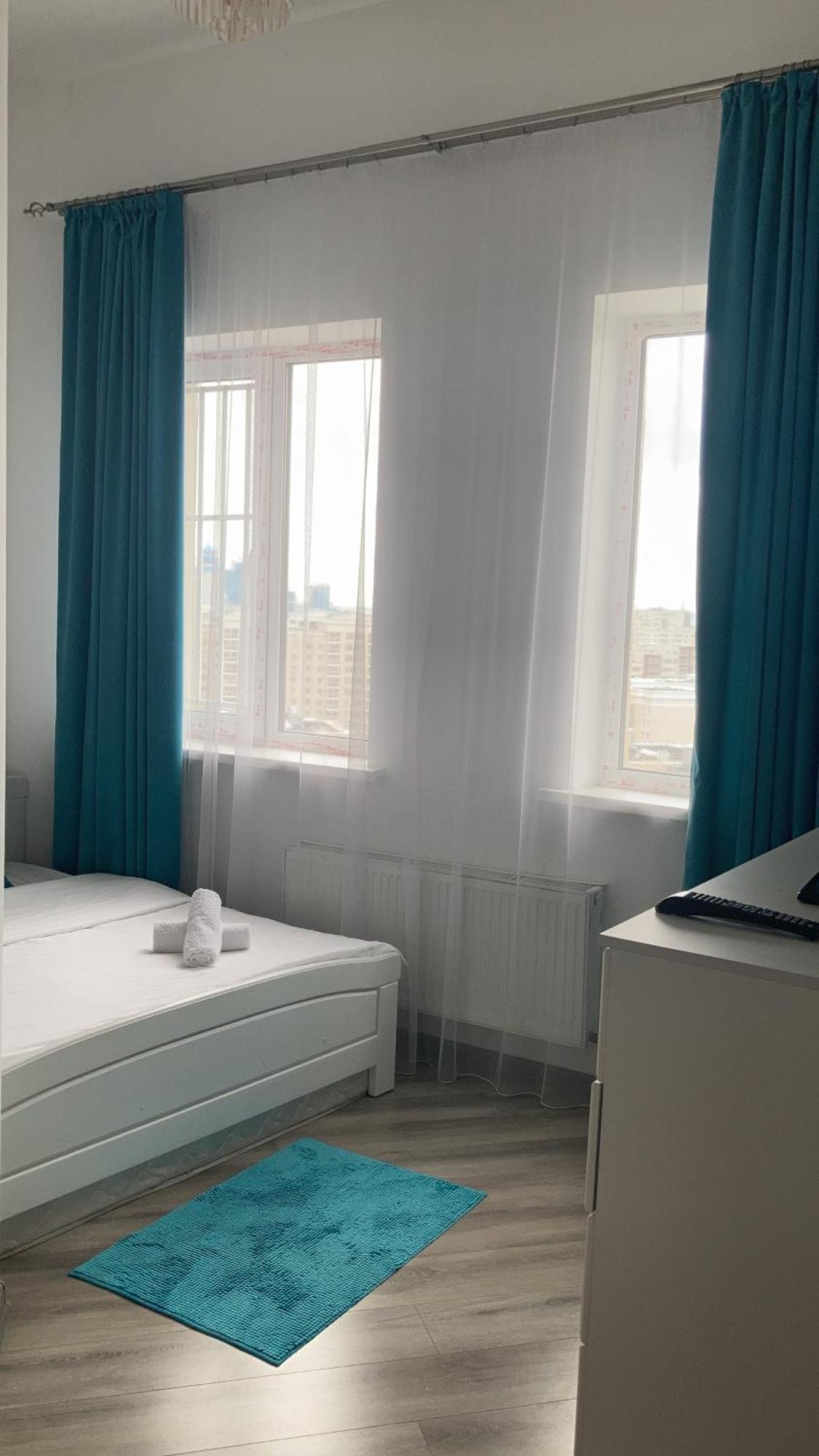 Уютная Квартира С Террасой В Сердце Столицы Appartement Taldykol Buitenkant foto